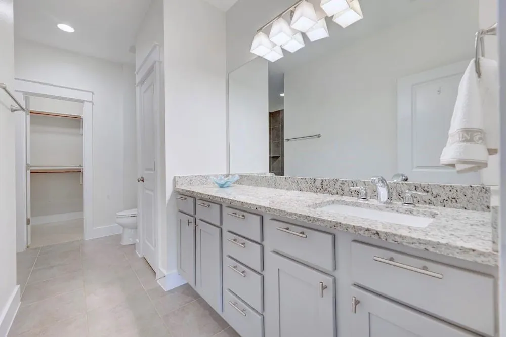 13501 Metric Boulevard #3 Austin, TX 78727