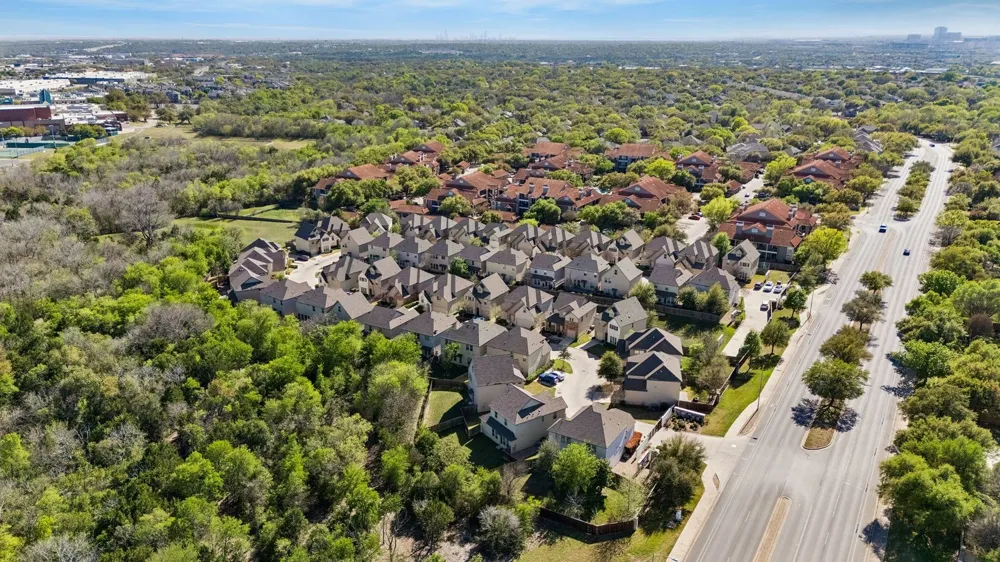 13501 Metric Boulevard #3 Austin, TX 78727