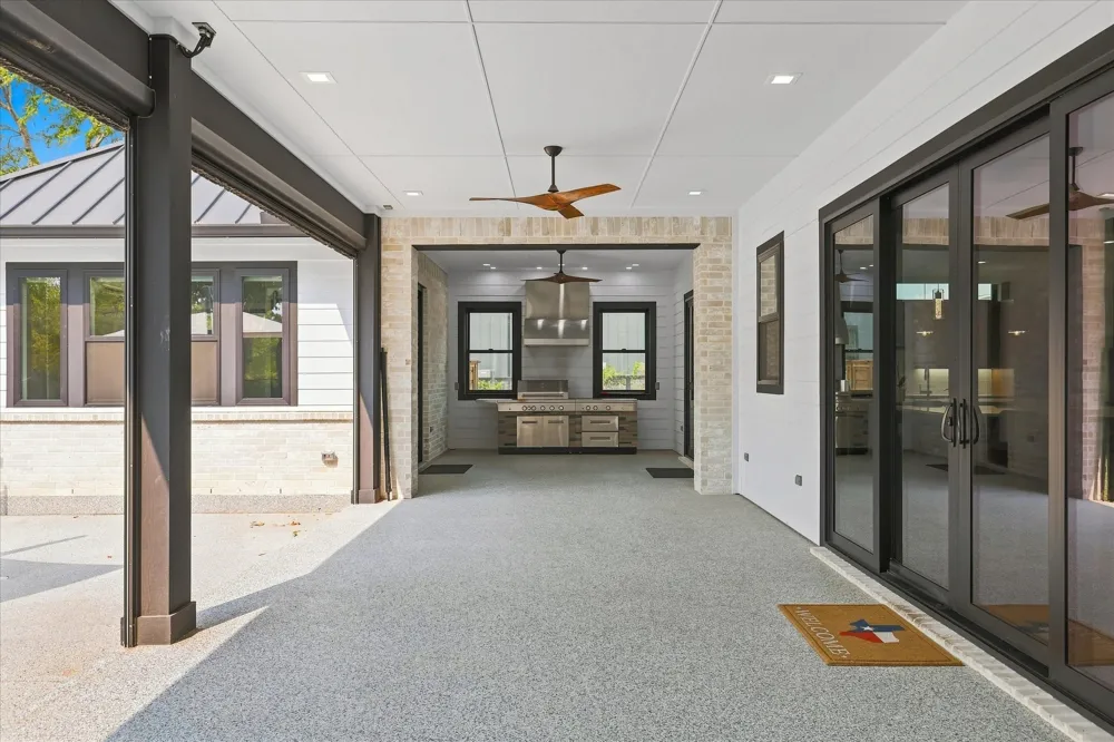 211 Shahan Drive Shady Shores, TX 76208