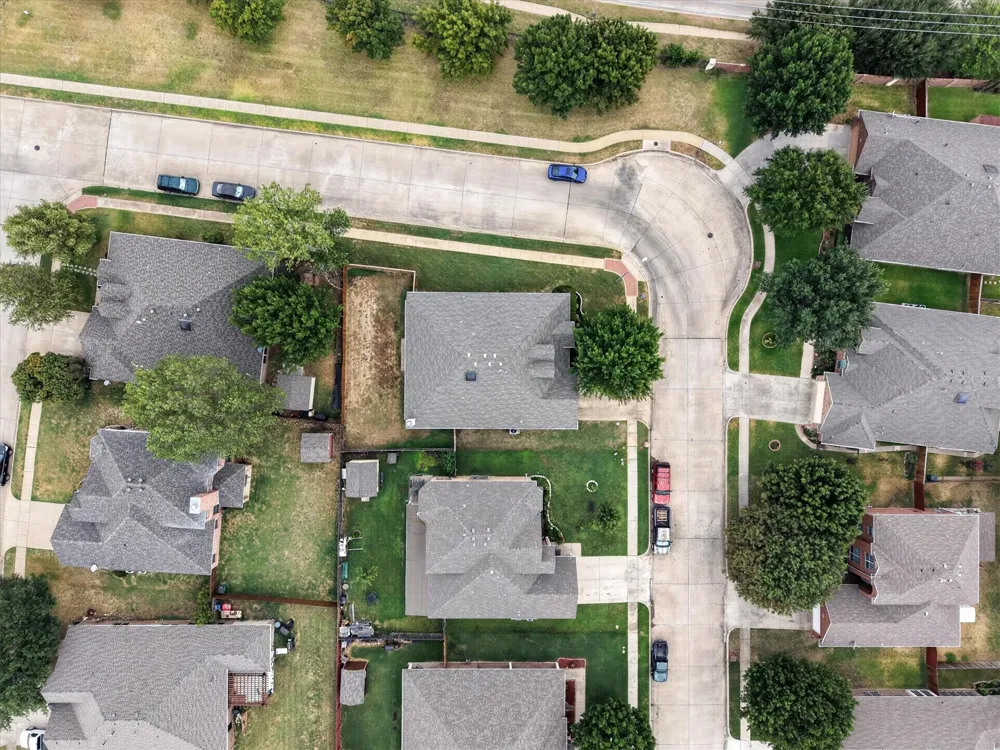 14 Lucas Lane Edgecliff Village, TX 76134