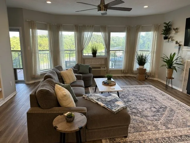 2164 Tanglewood Boulevard #A308 Pottsboro, TX 75076