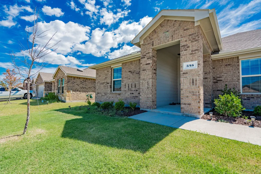 555 Delaware Road Fate, TX 75189