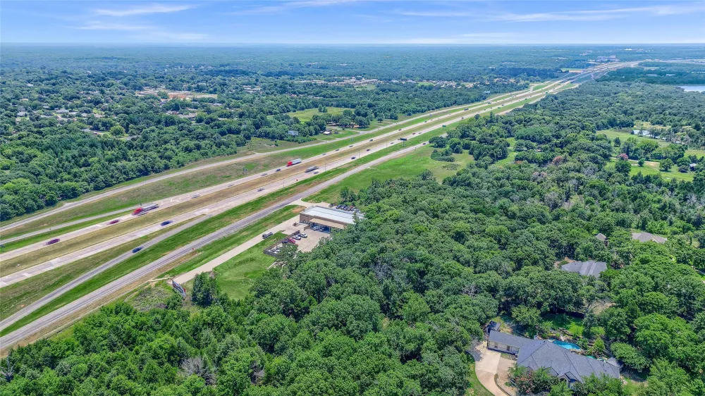 8 Stafford Dr Denison, TX 75020
