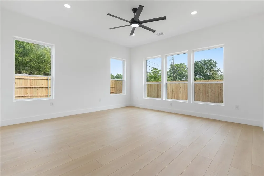 6306 Kemrock Drive Dallas, TX 75241