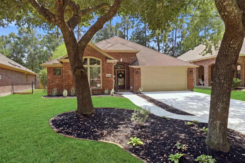 22117 Iron Knoll Drive Kingwood, TX 77339