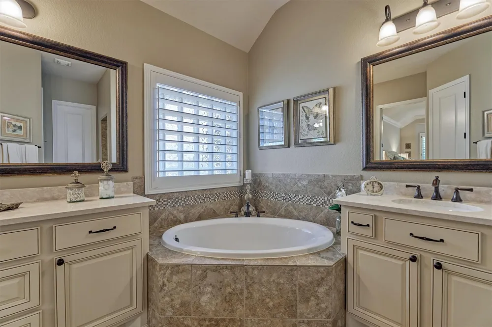 279 Rio Ranch Circle Montgomery, TX 77316