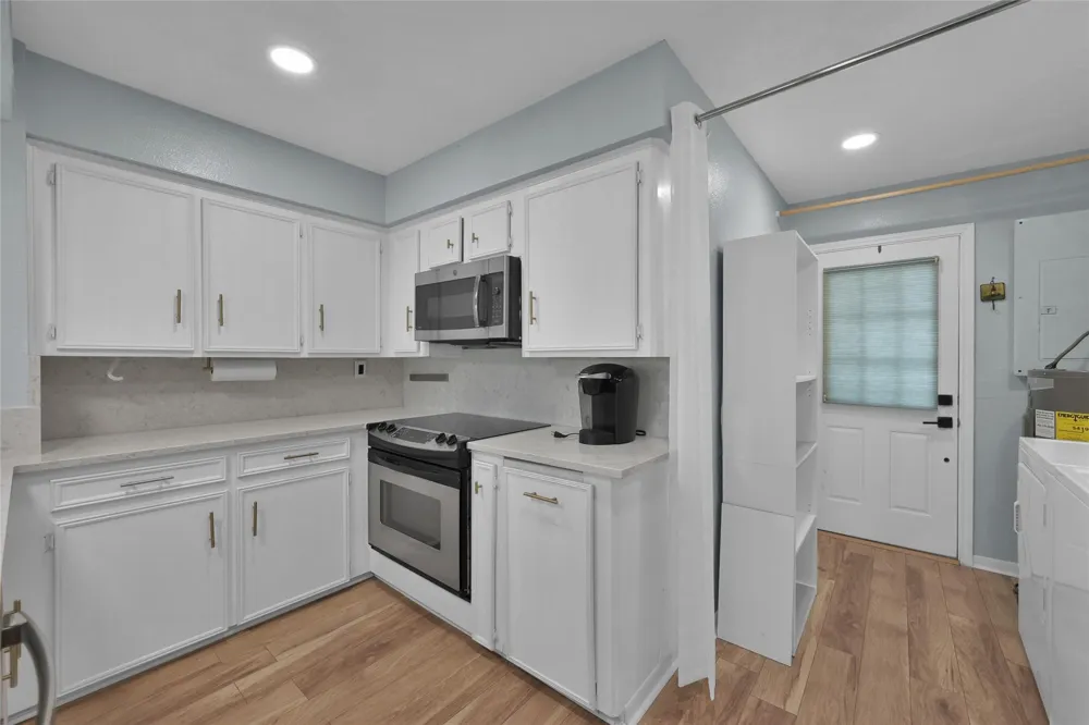12247 Trail Hollow Drive Montgomery, TX 77356