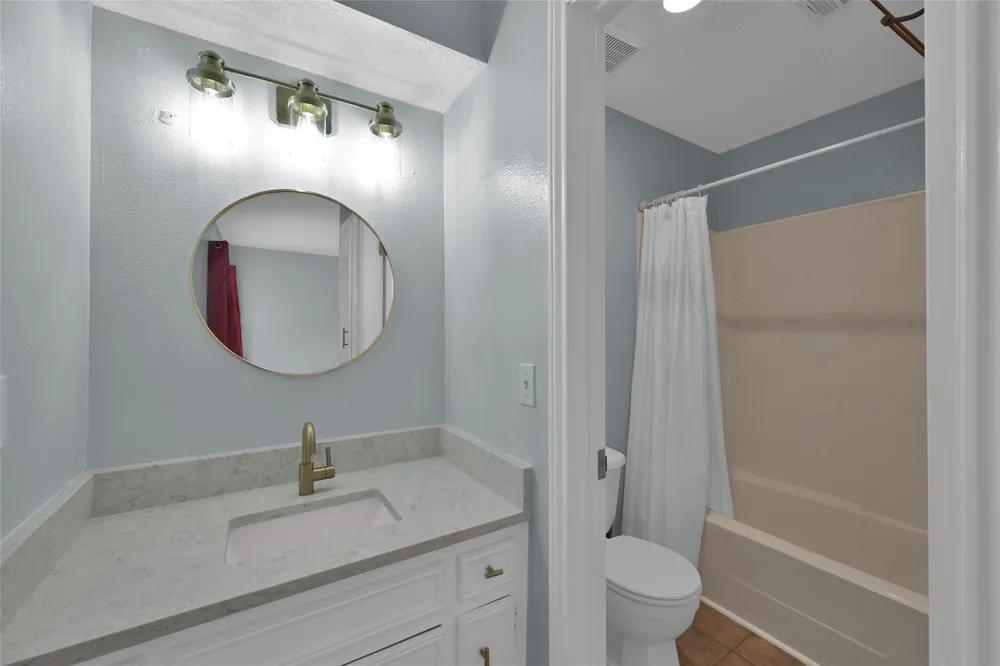 12247 Trail Hollow Drive Montgomery, TX 77356