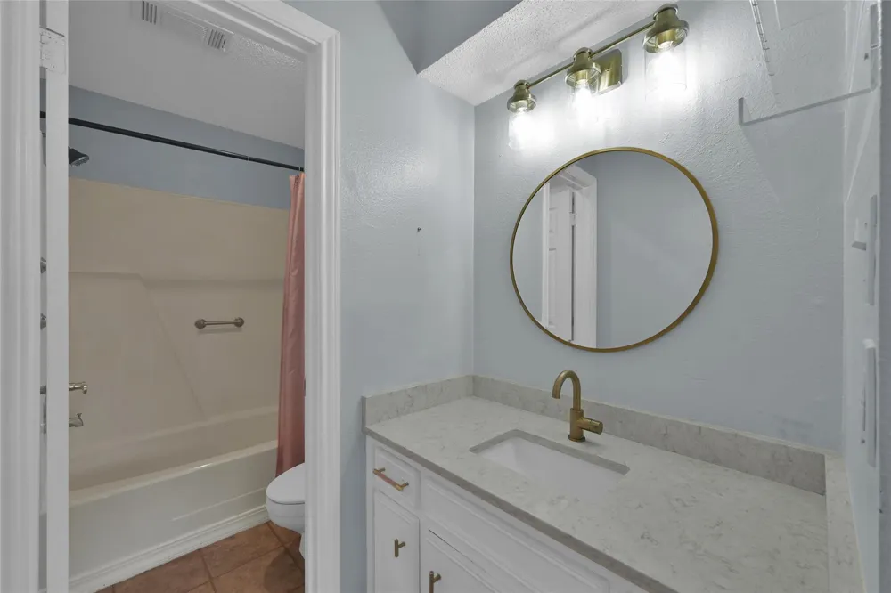 12247 Trail Hollow Drive Montgomery, TX 77356