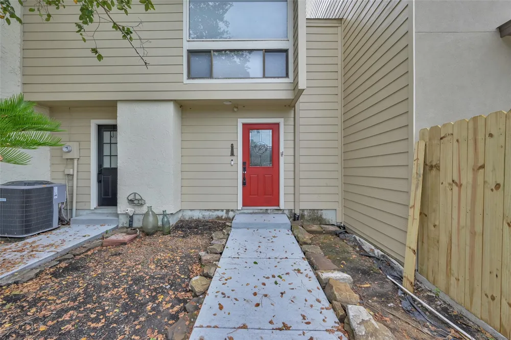 12247 Trail Hollow Drive Montgomery, TX 77356