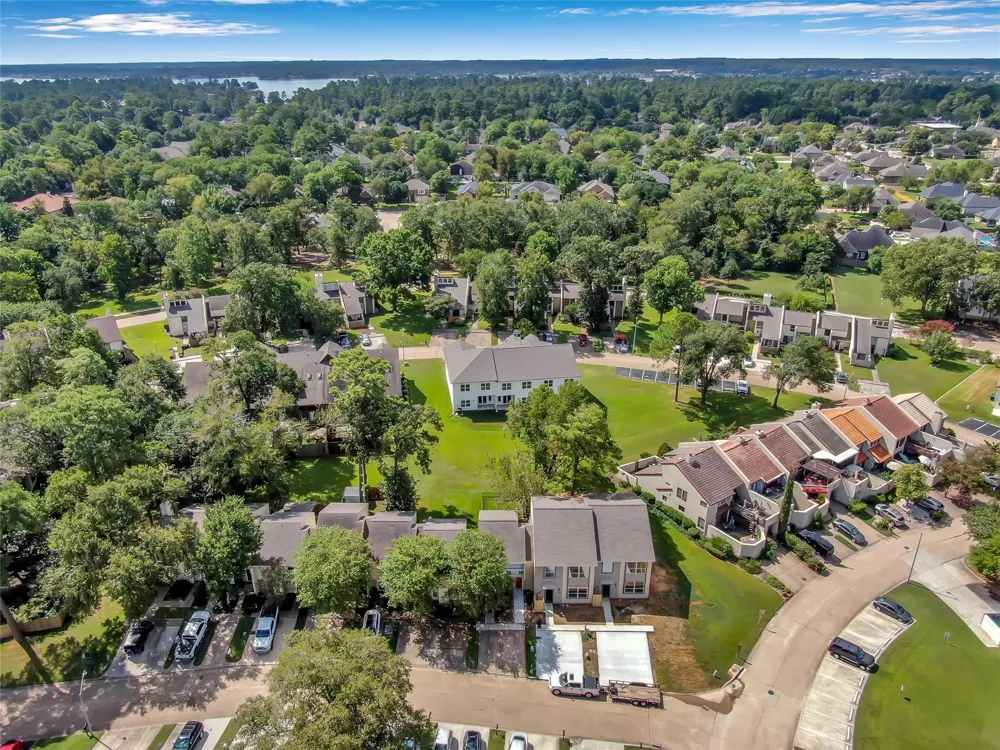 12247 Trail Hollow Drive Montgomery, TX 77356