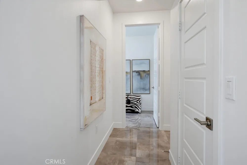 162 Bowery Irvine, CA 92612