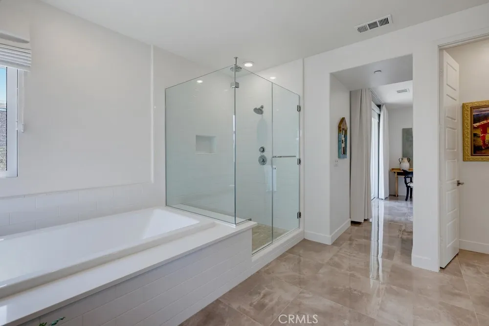 162 Bowery Irvine, CA 92612