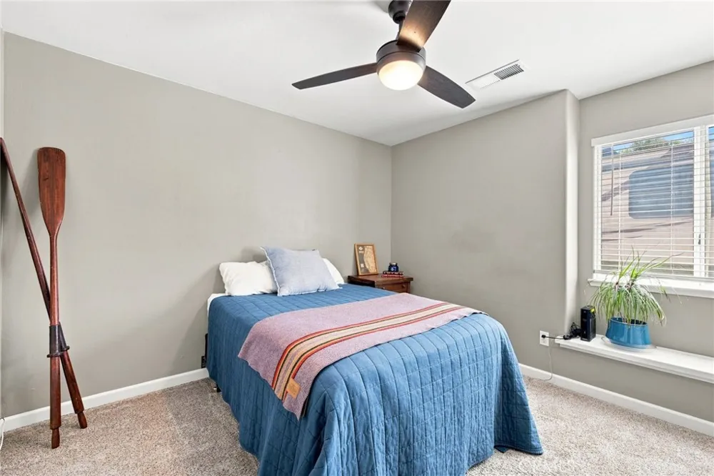 15618 Clarisse Street Bakersfield, CA 93314