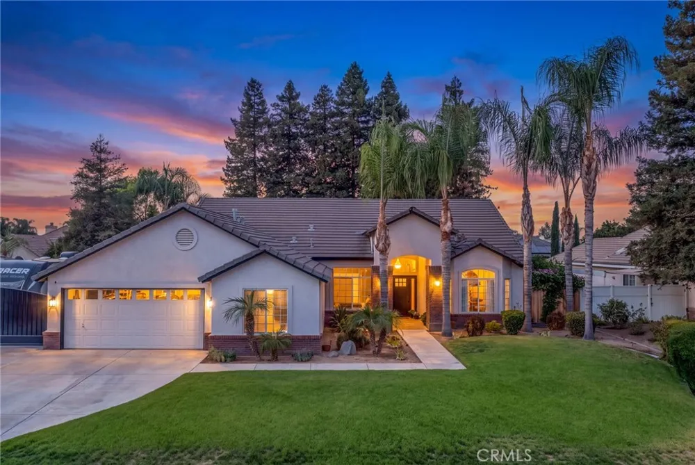 15618 Clarisse Street Bakersfield, CA 93314
