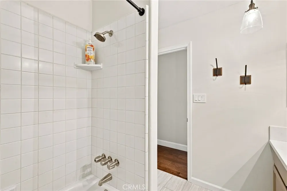 15618 Clarisse Street Bakersfield, CA 93314