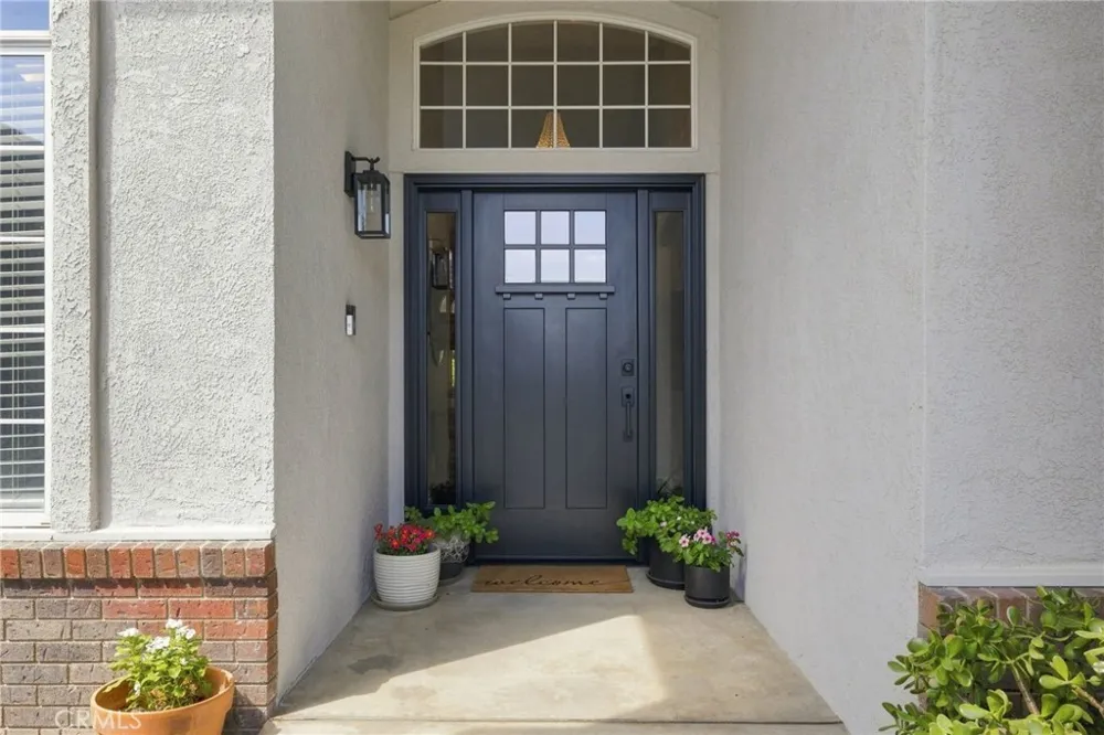 15618 Clarisse Street Bakersfield, CA 93314