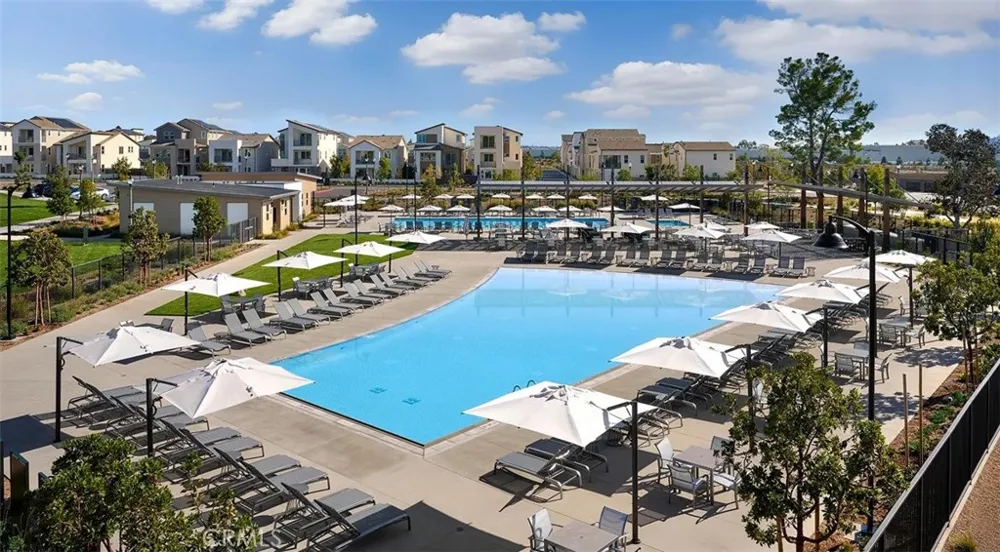 929 Treble Irvine, CA 92618