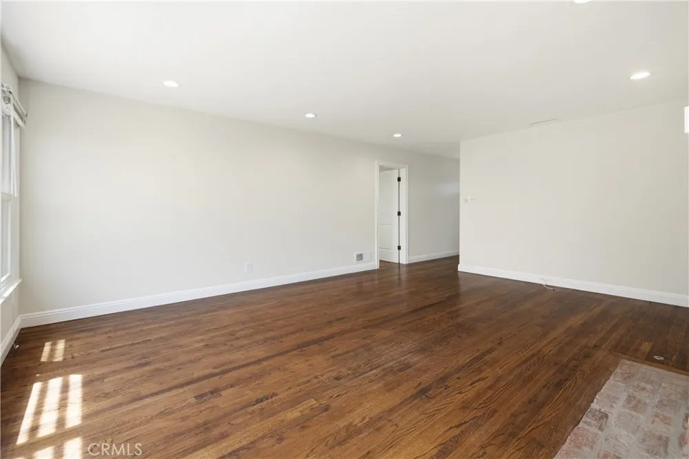 416 Via Los Miradores Torrance, CA 90277