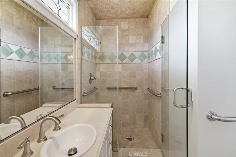 416 Via Los Miradores Torrance, CA 90277