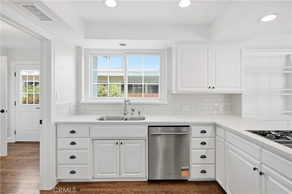 416 Via Los Miradores Torrance, CA 90277