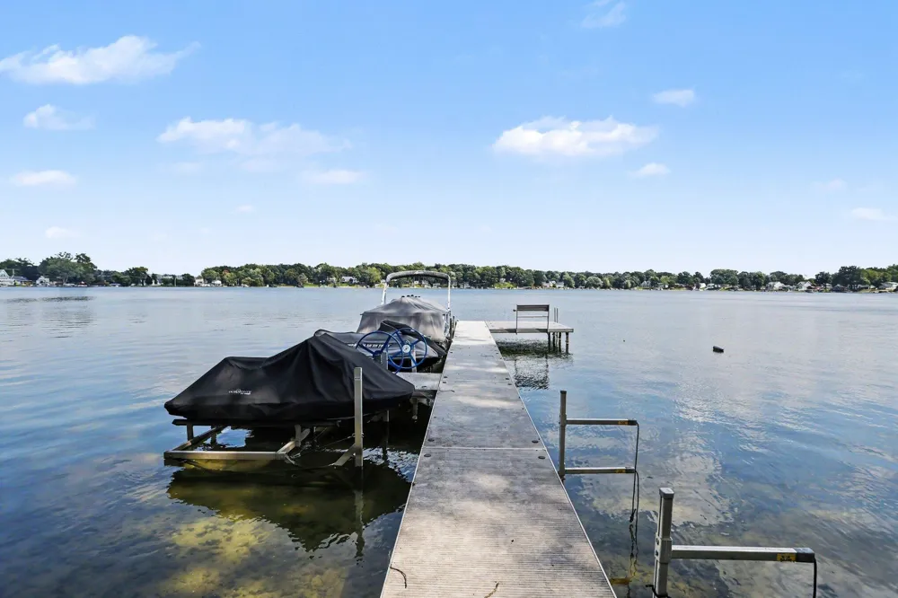 95517 County Road 690 Dowagiac, MI 49047