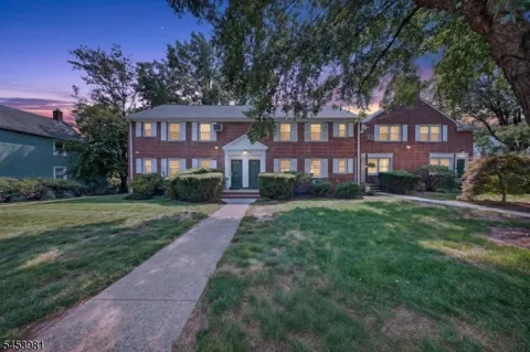 251 Elmwood Ave