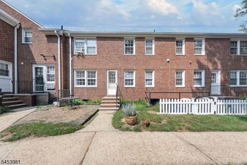 251 Elmwood Ave Maplewood, NJ 07040