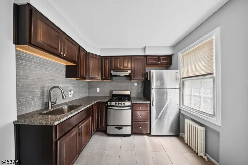 251 Elmwood Ave Maplewood, NJ 07040