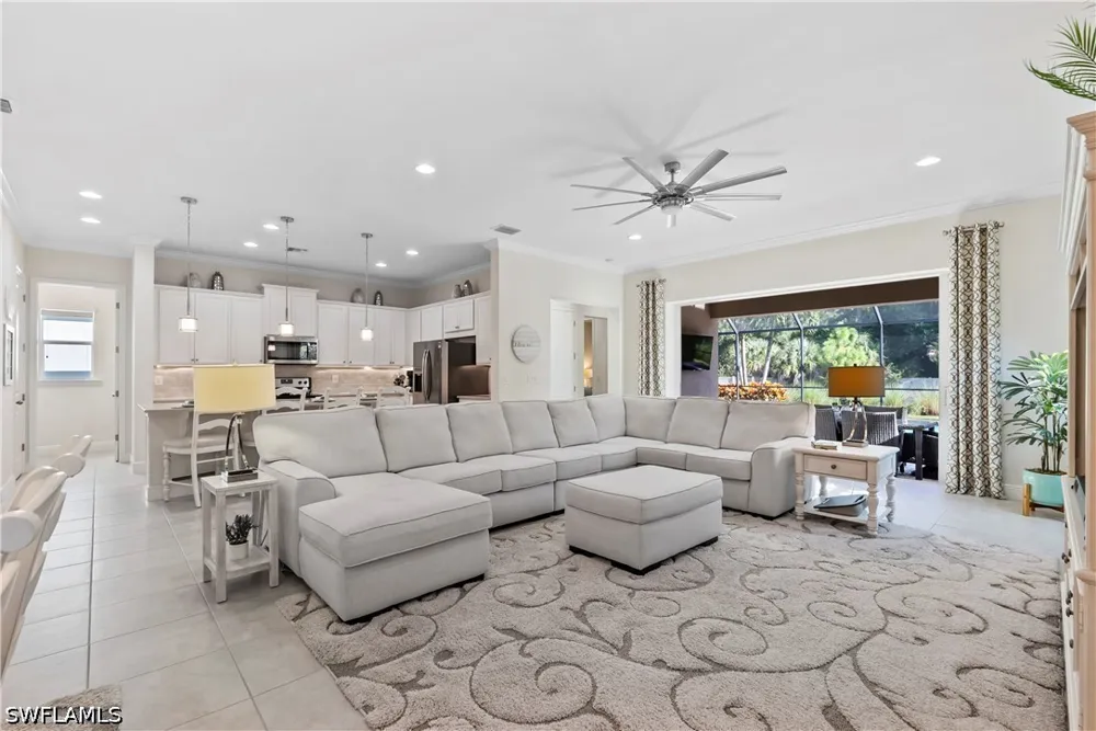 Pilot Circle Naples, FL 34120