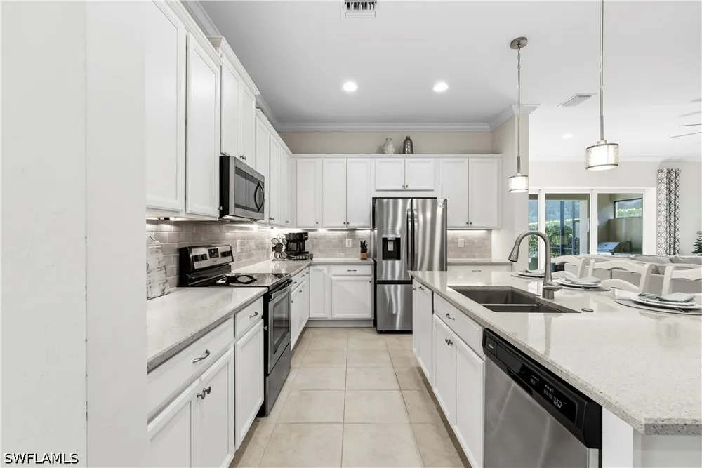 Pilot Circle Naples, FL 34120