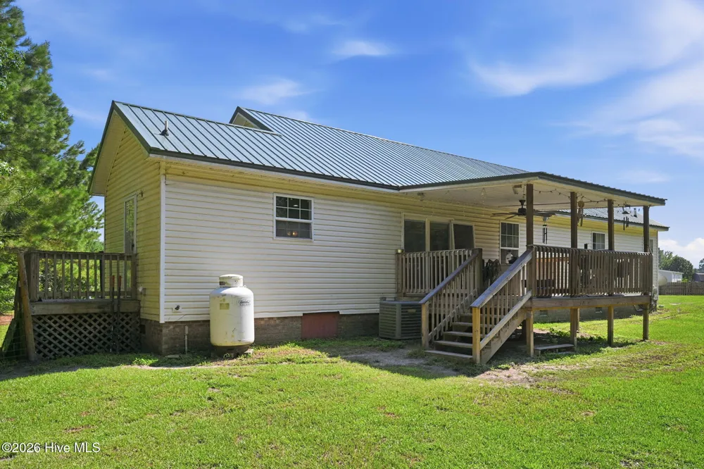111 Bradham Drive Beulaville, NC 28518