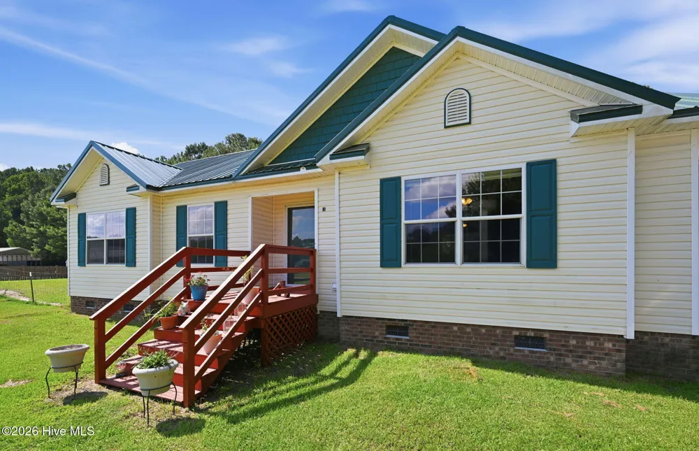 111 Bradham Drive Beulaville, NC 28518