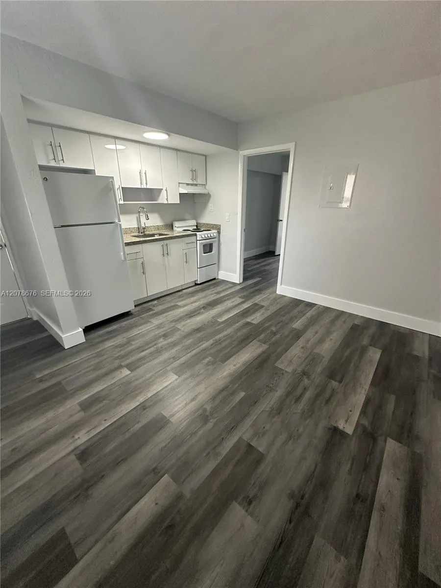 1208 Salzedo St #26 Coral Gables, FL 33134
