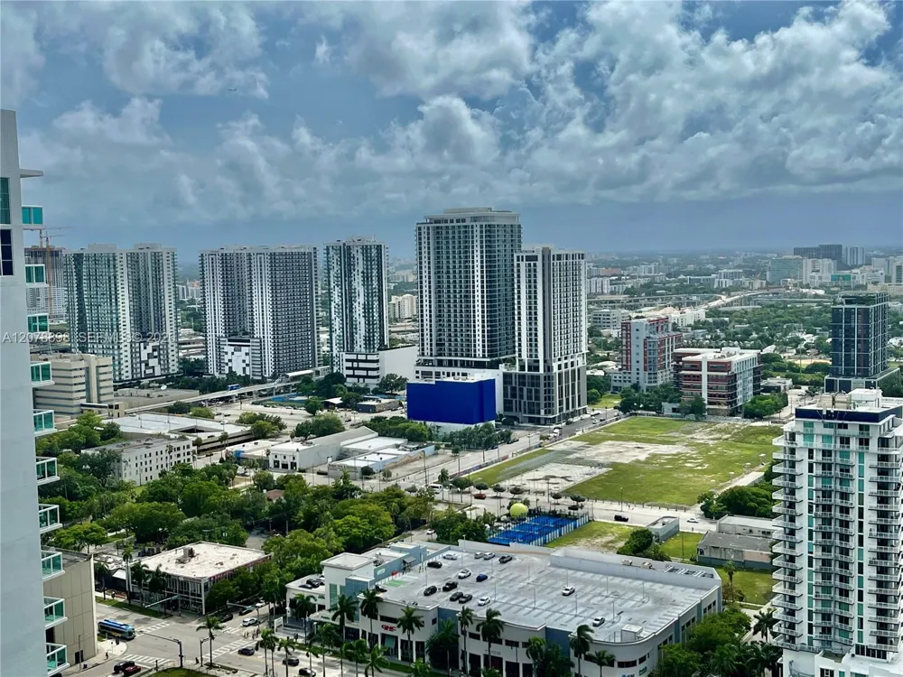 1800 Bayshore Dr #3710 Miami, FL 33132