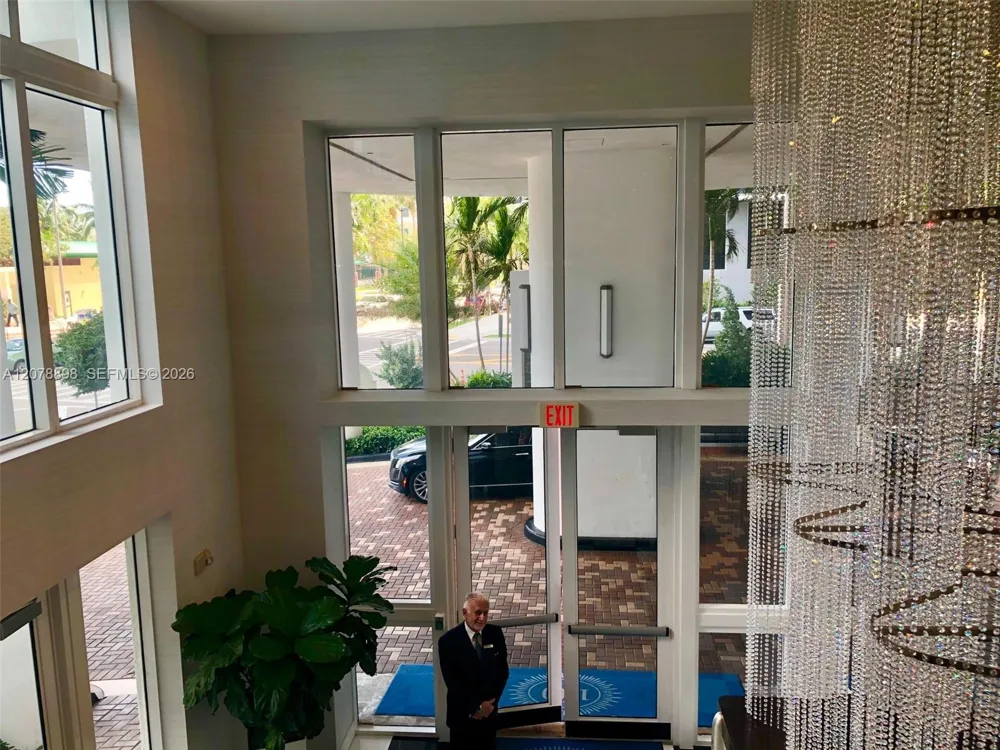 1800 Bayshore Dr #3710 Miami, FL 33132