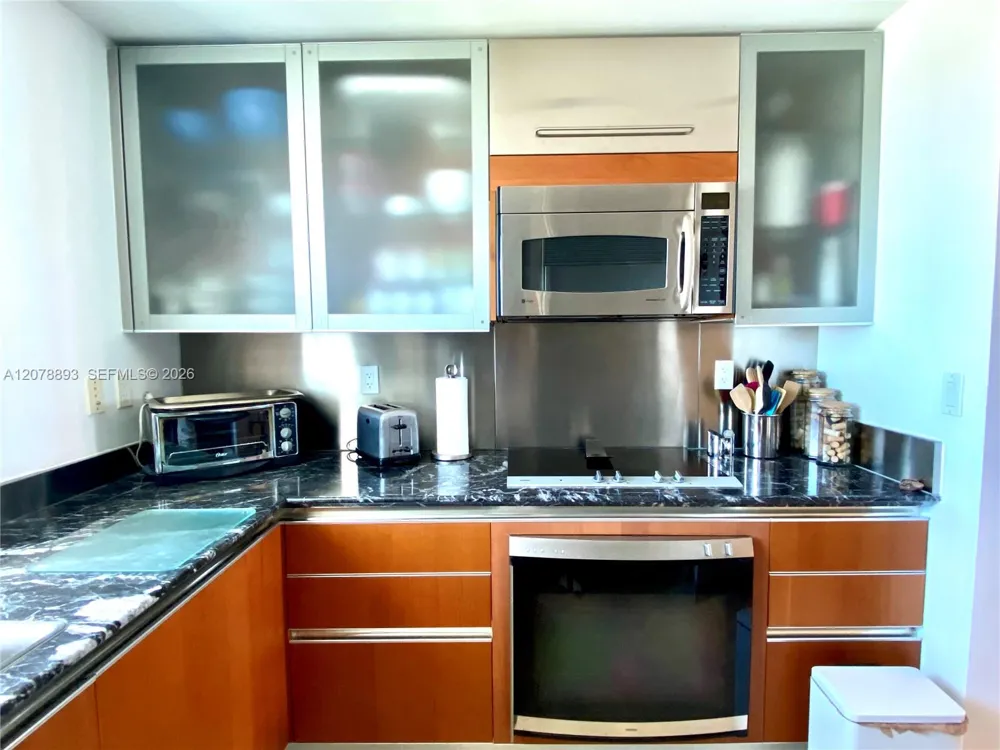 520 West Ave #1604 Miami Beach, FL 33139