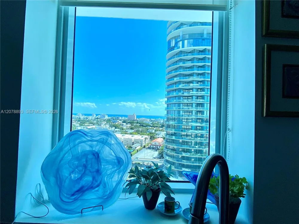 520 West Ave #1604 Miami Beach, FL 33139