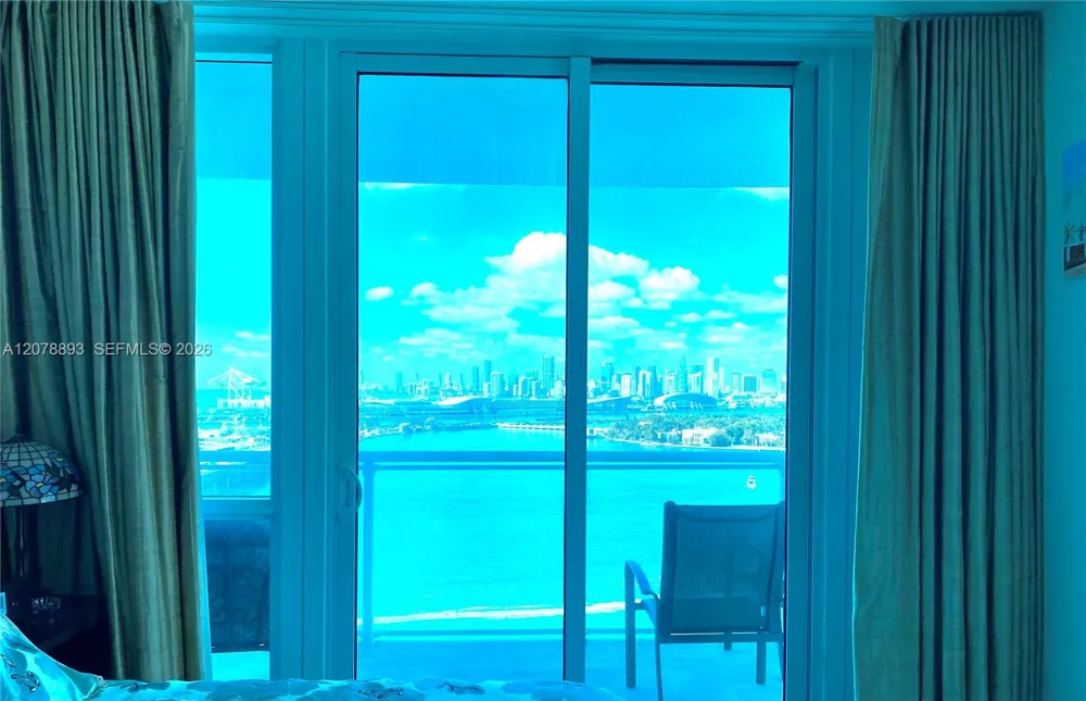 520 West Ave #1604 Miami Beach, FL 33139