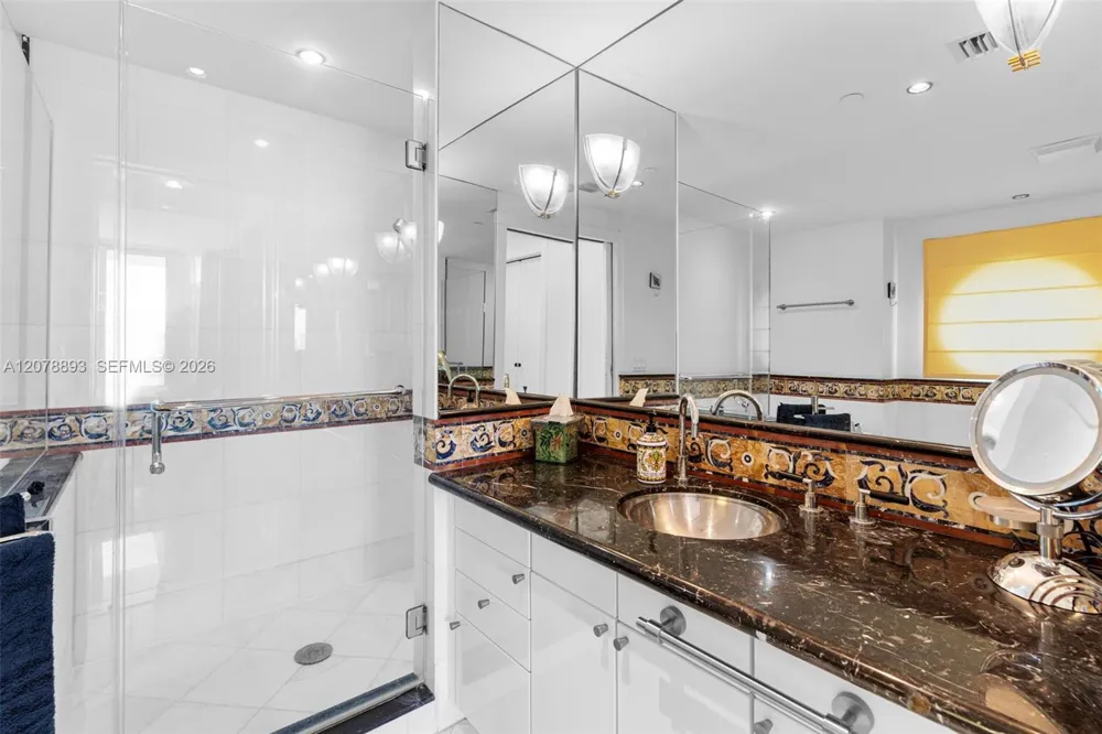 520 West Ave #1604 Miami Beach, FL 33139