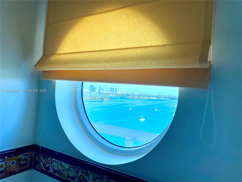 520 West Ave #1604 Miami Beach, FL 33139