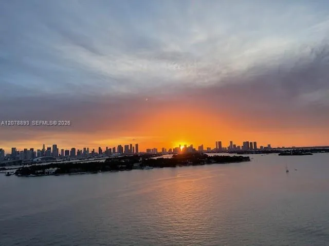 520 West Ave #1604 Miami Beach, FL 33139