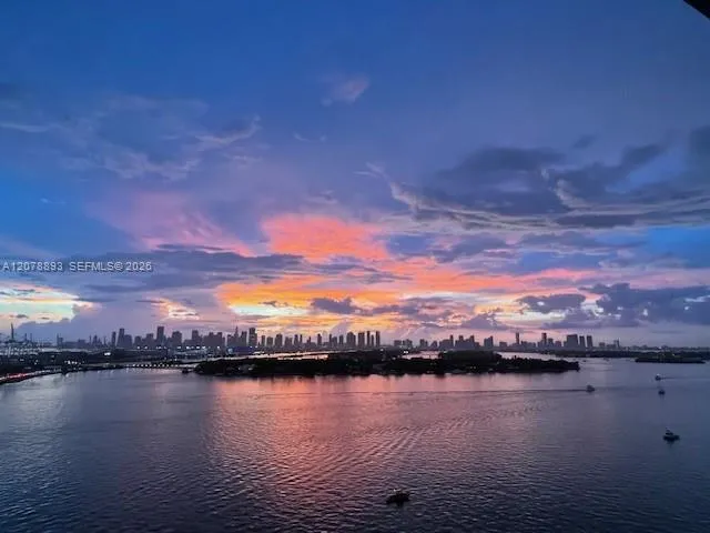 520 West Ave #1604 Miami Beach, FL 33139