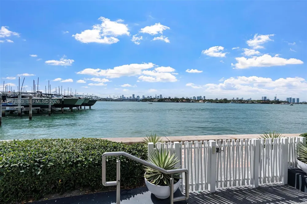 520 West Ave #1604 Miami Beach, FL 33139