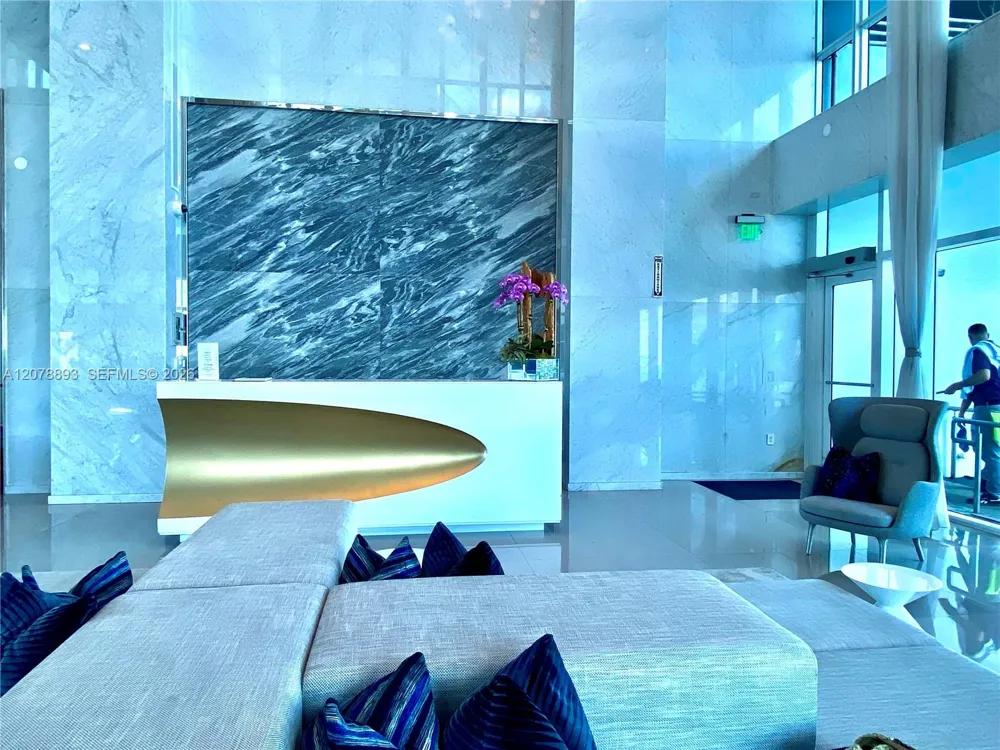 520 West Ave #1604 Miami Beach, FL 33139