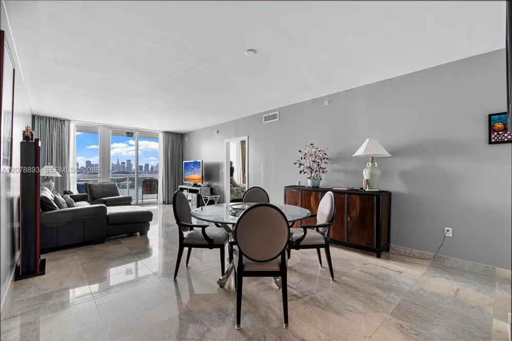 520 West Ave #1604 Miami Beach, FL 33139