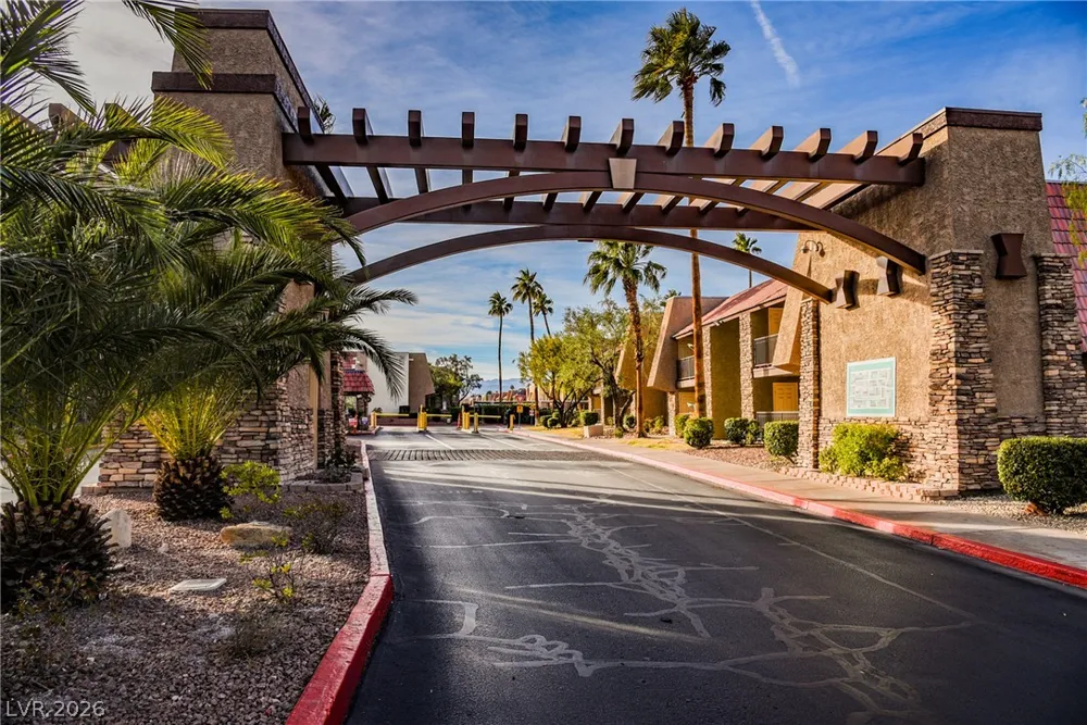 5295 Indian River Drive #312 Las Vegas, NV 89103