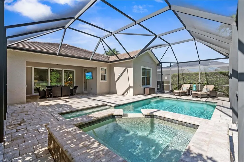 3636 Pilot Circle Naples, FL 34120