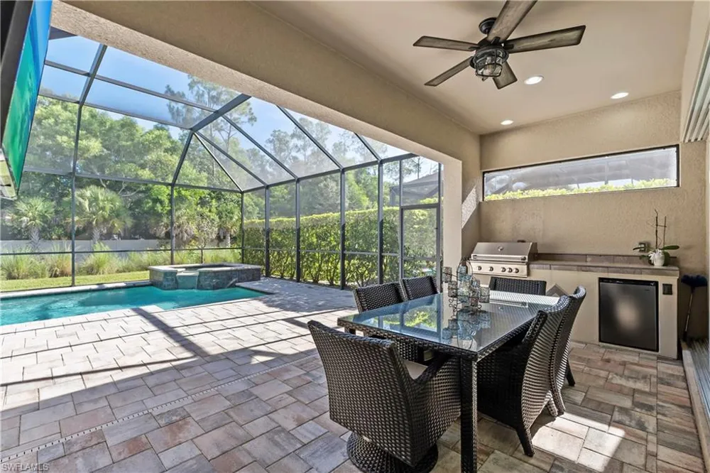 3636 Pilot Circle Naples, FL 34120