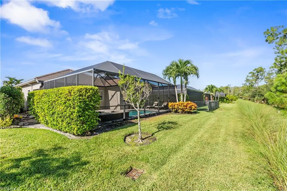 3636 Pilot Circle Naples, FL 34120